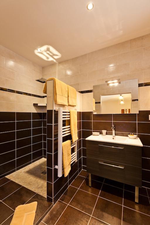 Clos De La Gourmandière Saint-Lothain Habitación foto