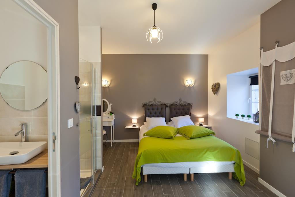 Clos De La Gourmandière Saint-Lothain Habitación foto